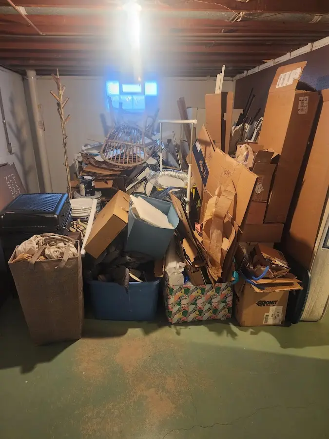 Roll-off dumpster container at job site for Construction Dumpster Rental in Lake Forest